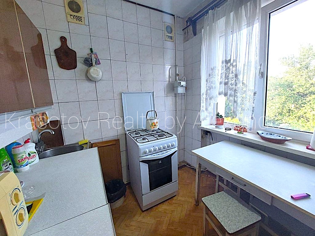 продажа двухкомнатной квартиры номер A-174787 в Суворовском районе, фото номер 15